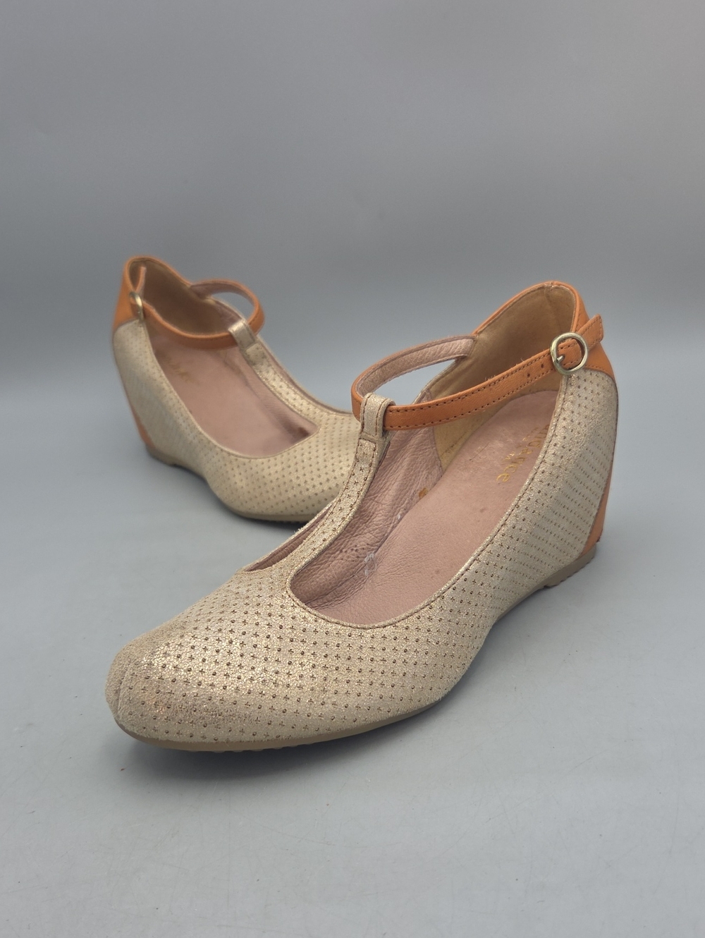 Sundance Leather Suede Wedge Sandals Mary Jane T Strap Style Women 39 US 8.5 9